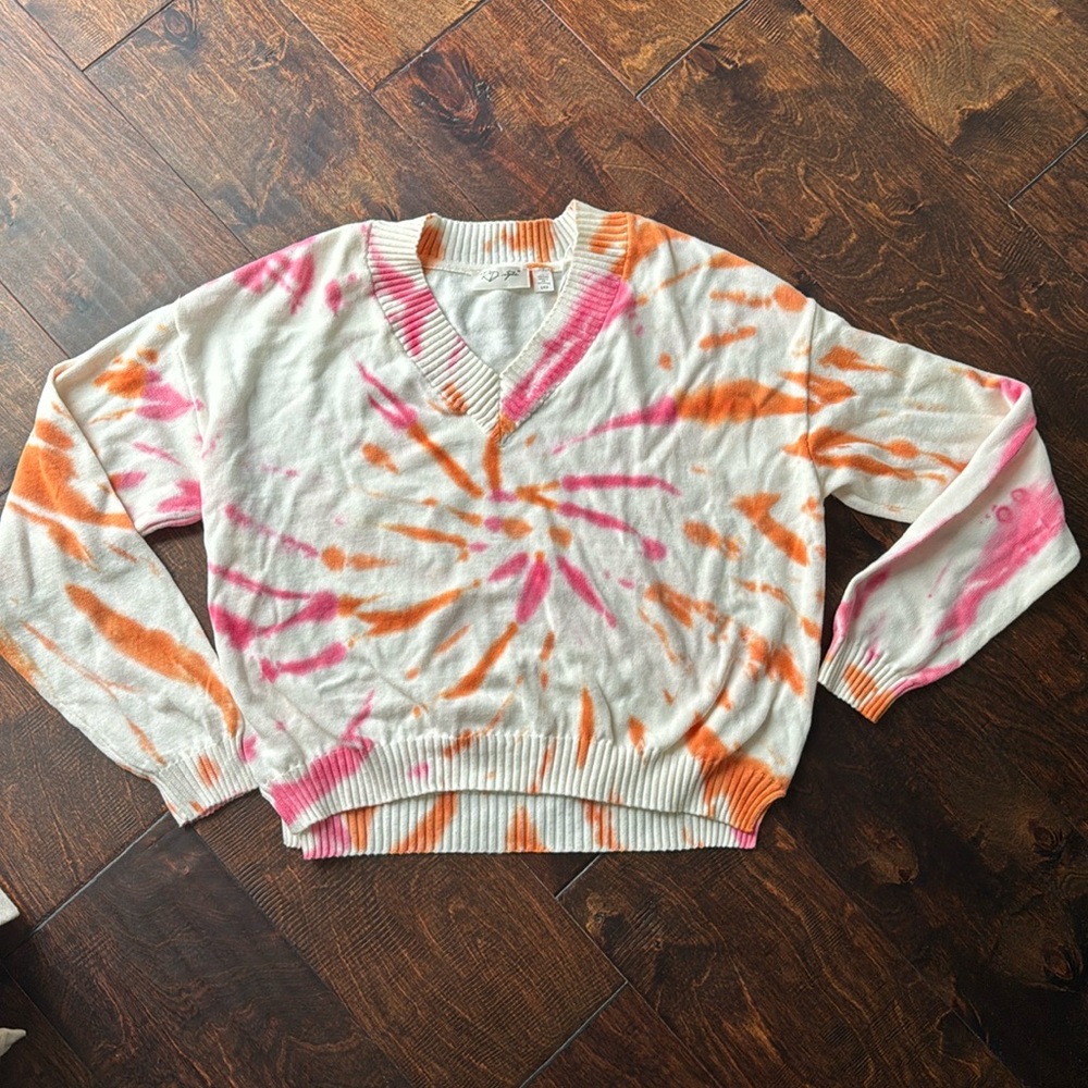 RD style sweater